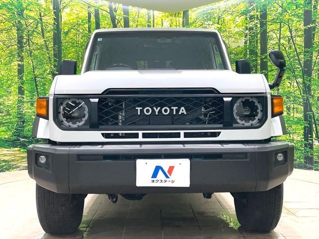 LANDCRUISER 70