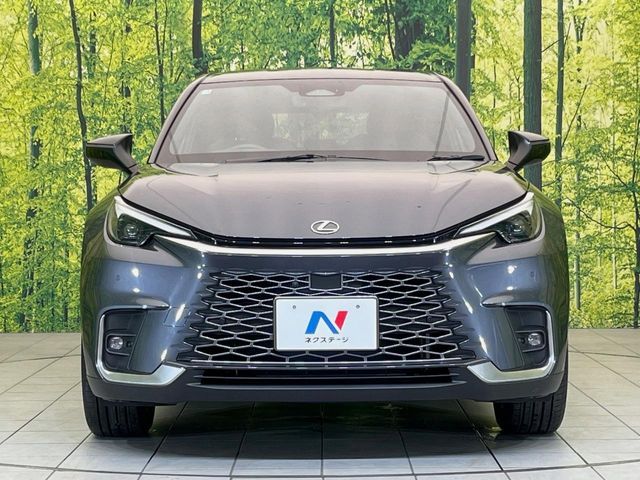 LEXUS LBX