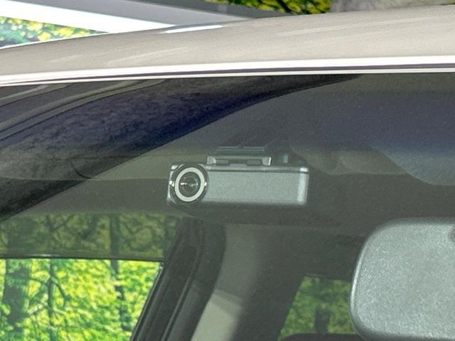 ELGRAND  4WD