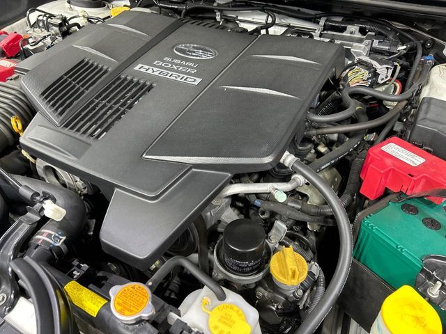 IMPREZA SPORT HYBRID