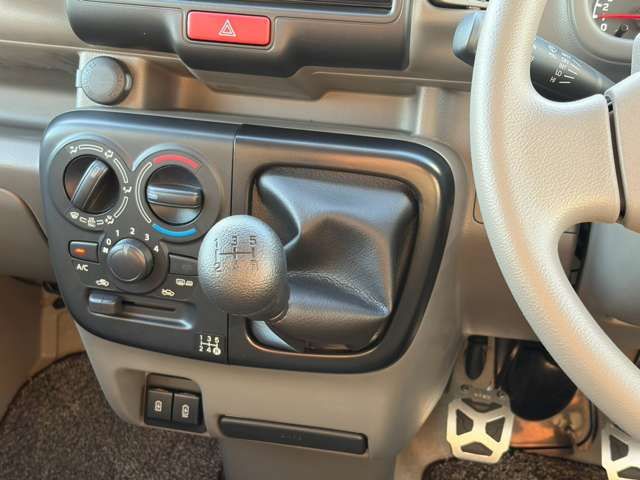 NV100 CLIPPER 4WD