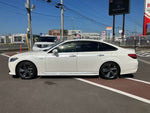 CROWN sedan hybrid
