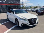 CROWN sedan hybrid