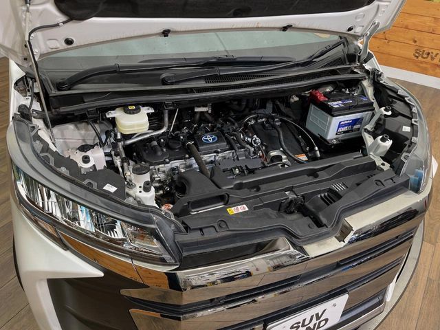 NOAH HYBRID 4WD