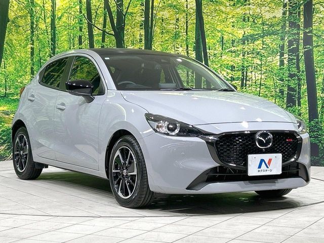 MAZDA2
