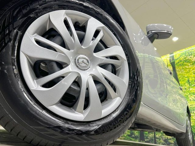 MAZDA2