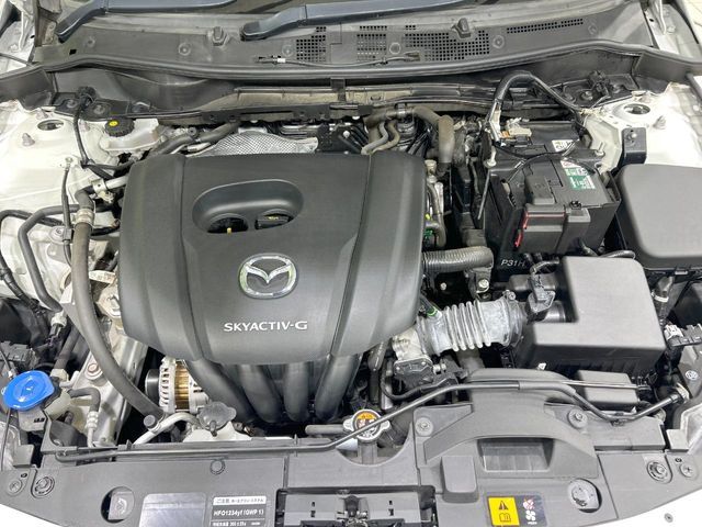 MAZDA2
