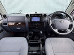 LANDCRUISER van