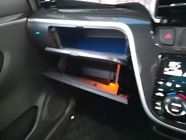 MOVE CUSTOM