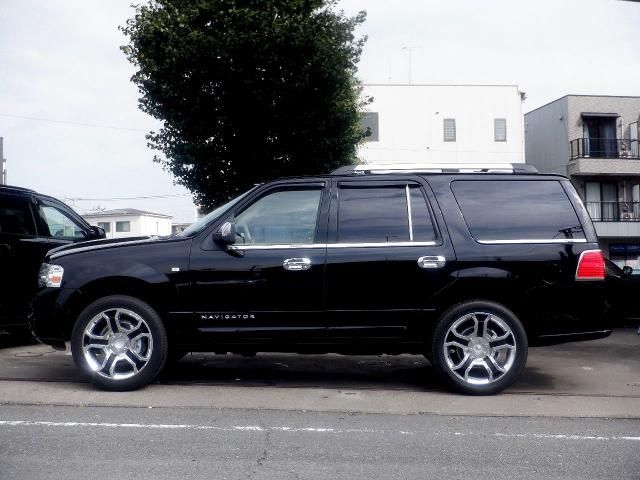 LINCOLN NAVIGATER 2WD