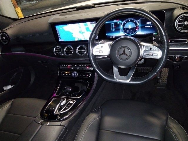MERCEDES BENZ E class stationwagon