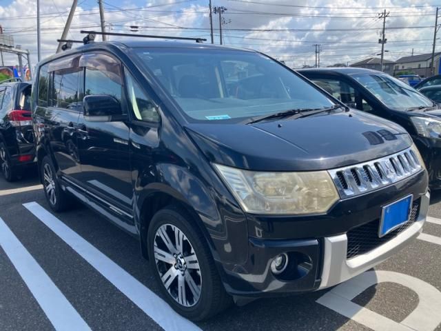 DELICA D:5 2WD