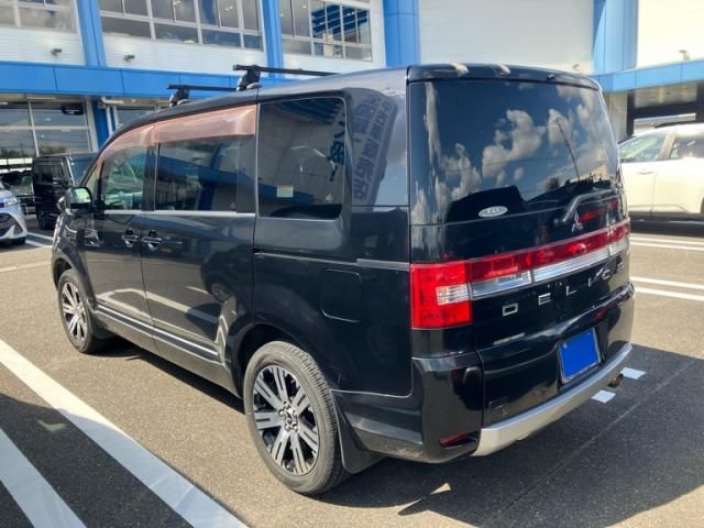 DELICA D:5 2WD