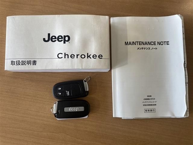 JEEP CHEROKEE