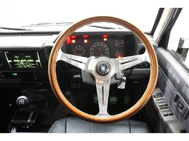 LANDCRUISER 70