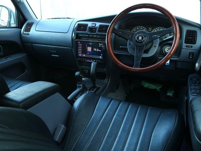 HILUXSURF wagon 4WD