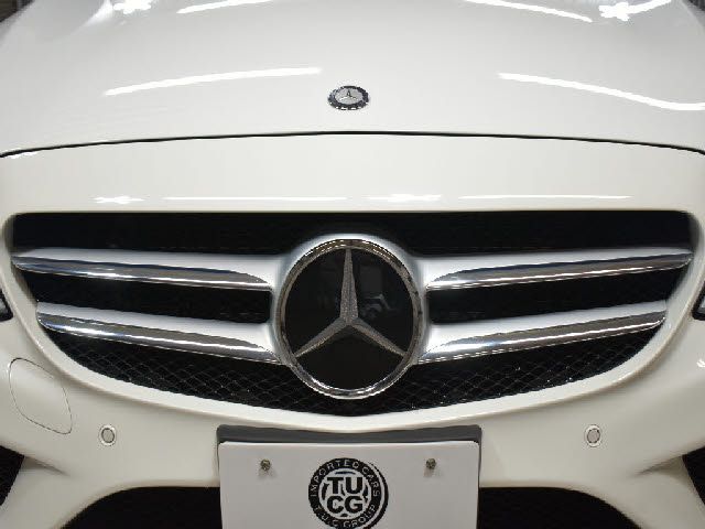 MERCEDES BENZ C class sedan