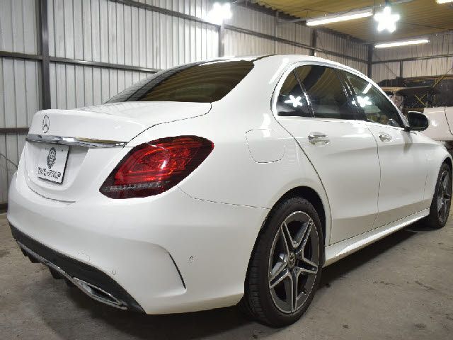 MERCEDES BENZ C class sedan