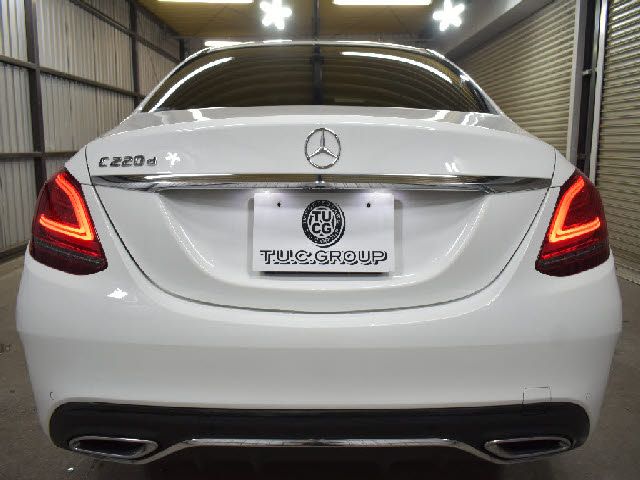 MERCEDES BENZ C class sedan