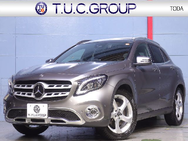 MERCEDES BENZ GLA class