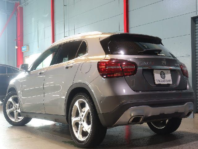 MERCEDES BENZ GLA class
