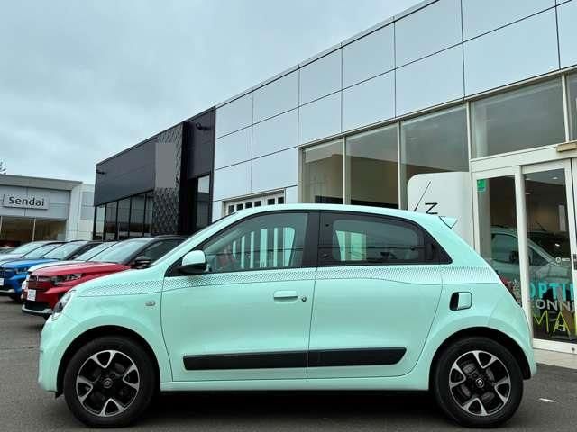 RENAULT TWINGO