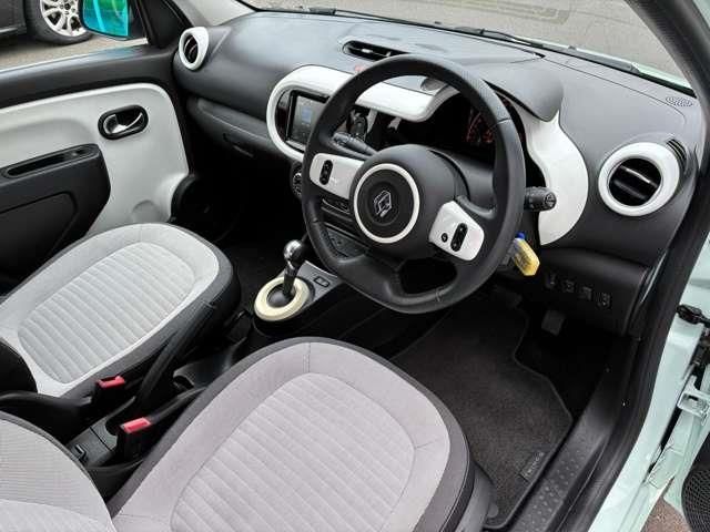 RENAULT TWINGO