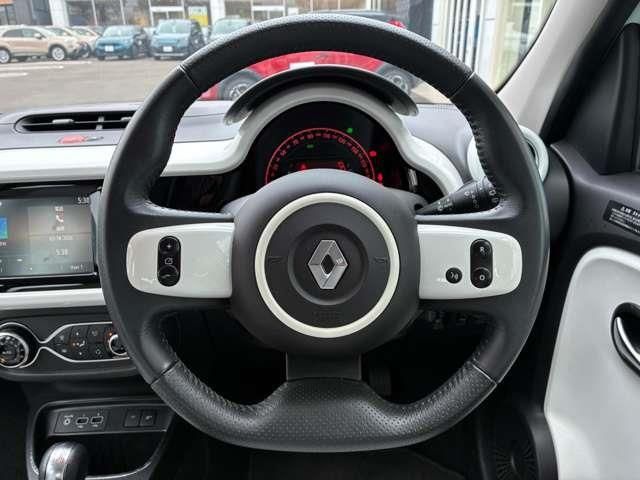 RENAULT TWINGO