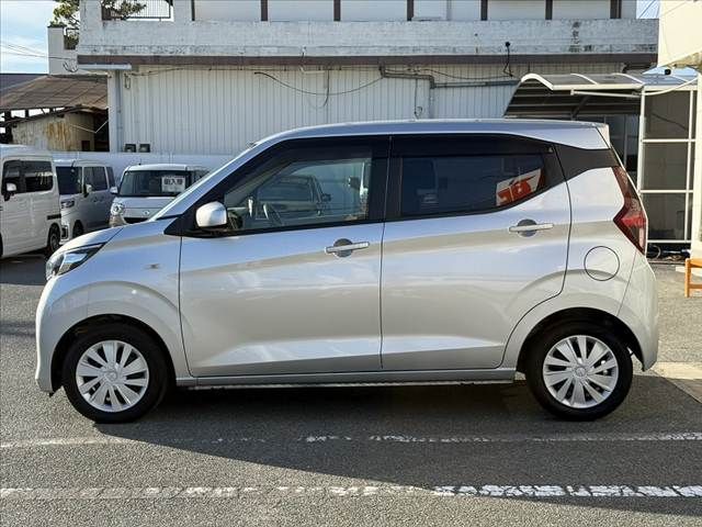 eK WAGON
