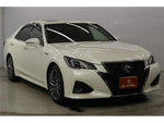 CROWN sedan hybrid