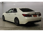CROWN sedan hybrid