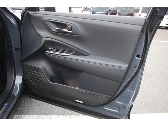 CROWN SPORT