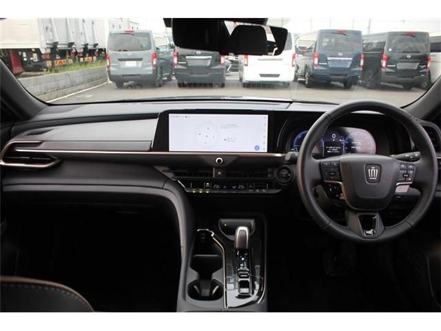 CROWN SPORT