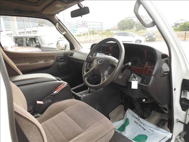 HIACE wagon