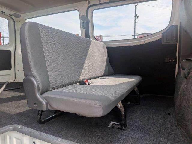 NV350 CARAVAN 4WD