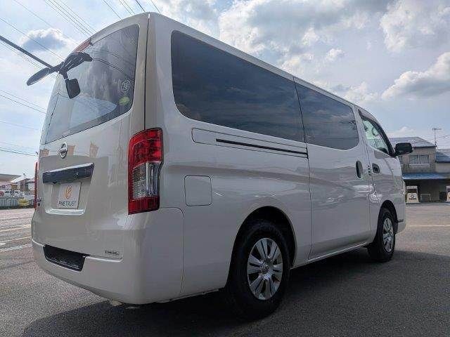 NV350 CARAVAN 4WD