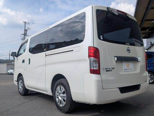NV350 CARAVAN 4WD
