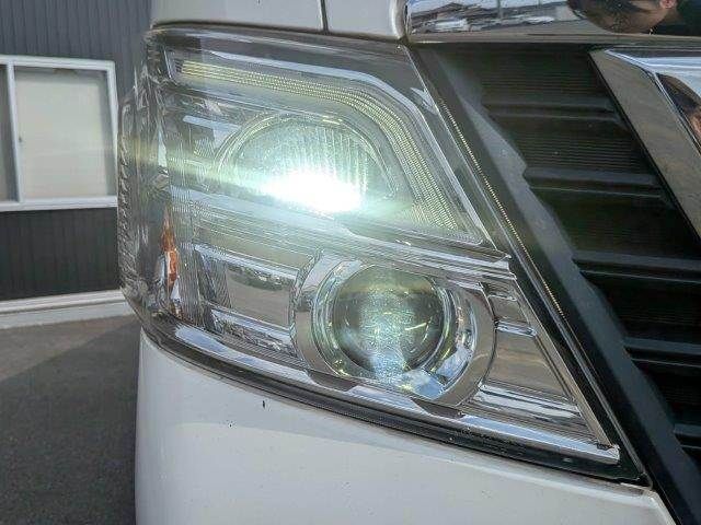 NV350 CARAVAN 4WD