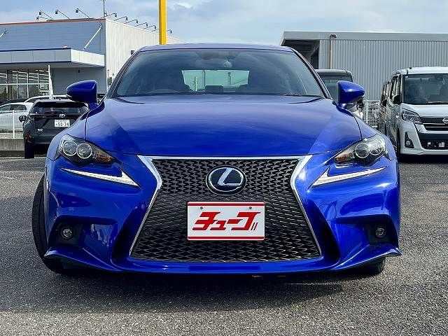 LEXUS IS300h