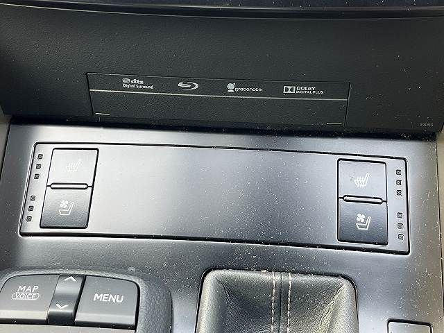 LEXUS IS300h