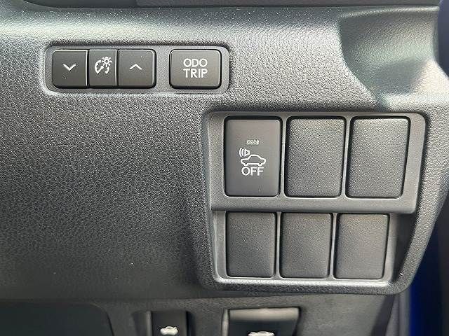 LEXUS IS300h