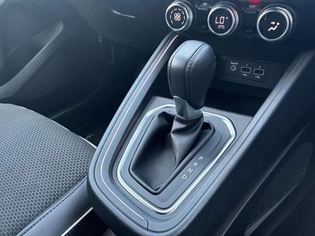 RENAULT LUTECIA