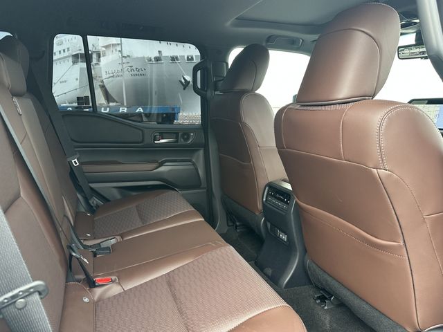 LANDCRUISER 250