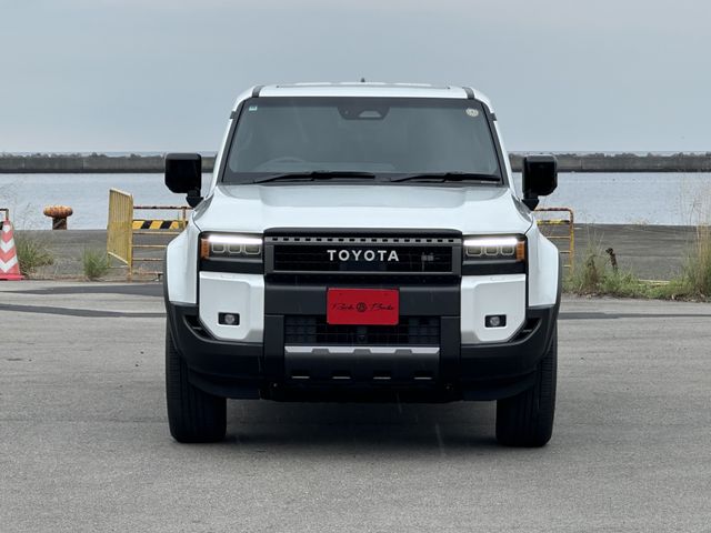 LANDCRUISER 250