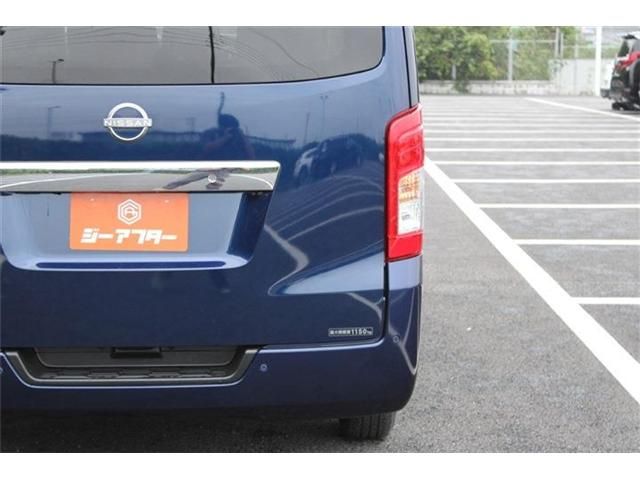CARAVAN van 2WD