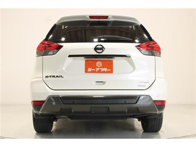X-TRAIL HYBRID 4WD