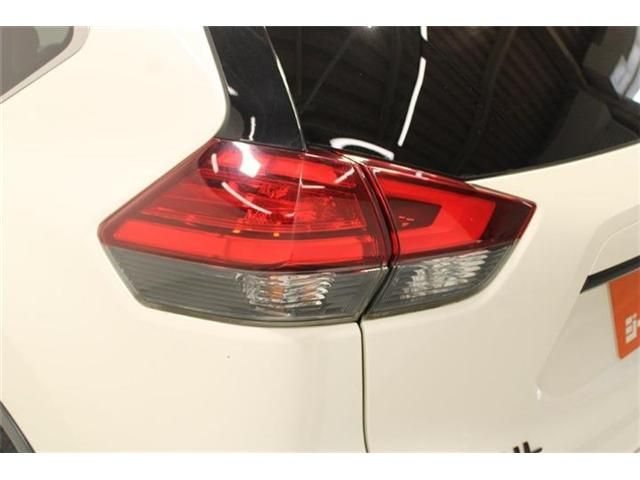 X-TRAIL HYBRID 4WD