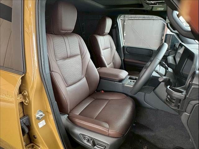 LANDCRUISER 250