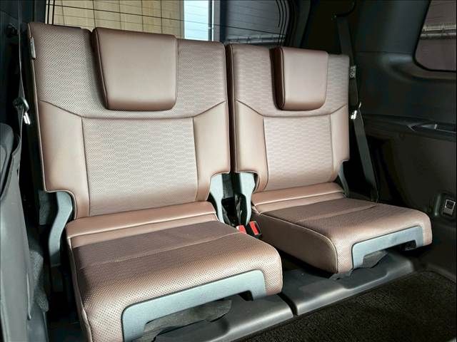 LANDCRUISER 250