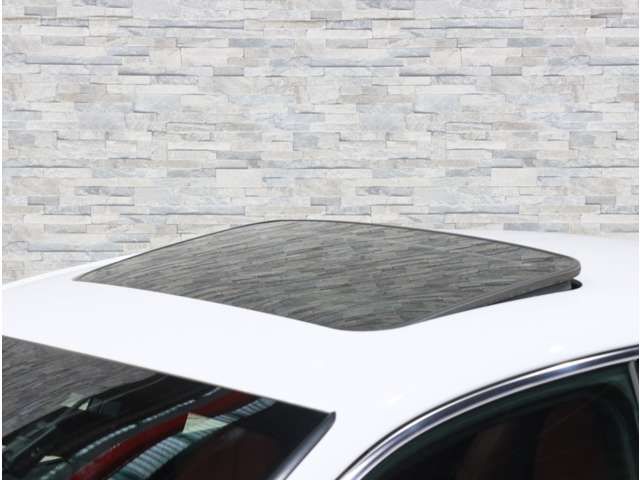 LEXUS IS300